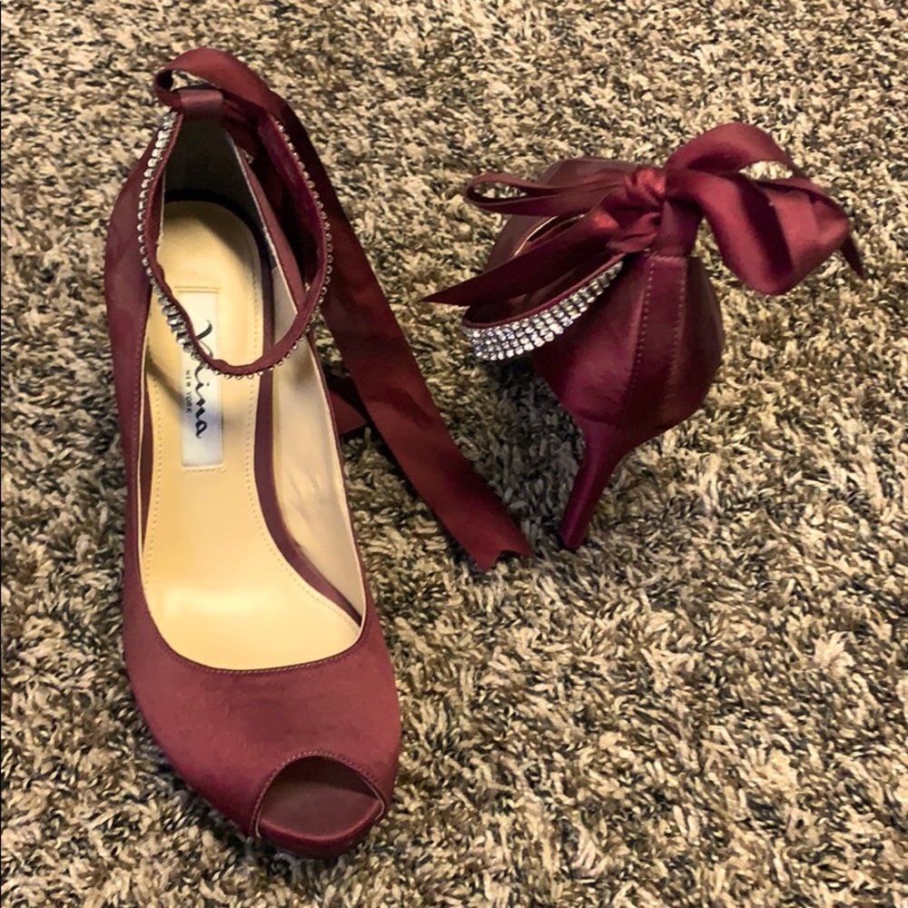 Maroon open toe heel!